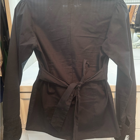 BCBGMaxAzria Black with Lace Detail and Zipper Top - Picture 5 of 5